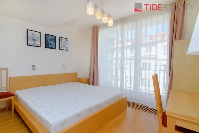Pronájem bytu 4+kk, Praha - Vinohrady, U Havlíčkových sadů, 130 m2