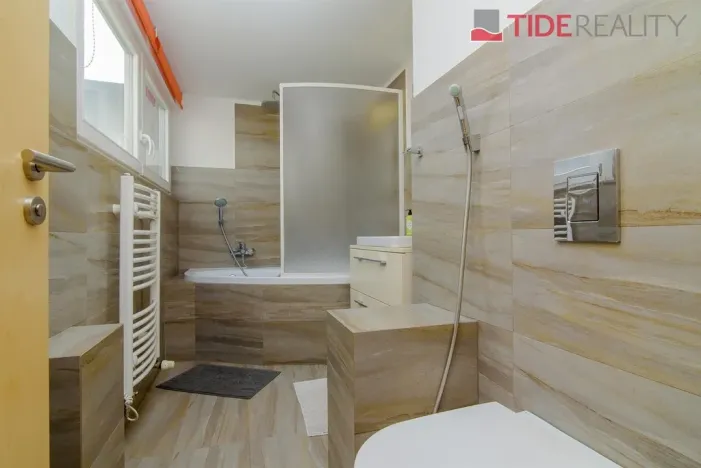 Pronájem bytu 4+kk, Praha - Vinohrady, U Havlíčkových sadů, 130 m2
