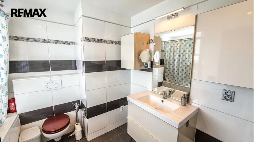 Prodej bytu 3+kk, Praha - Háje, Cyprichova, 75 m2