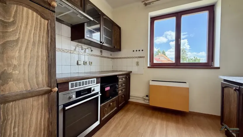 Prodej rodinného domu, Hroznová Lhota, 199 m2