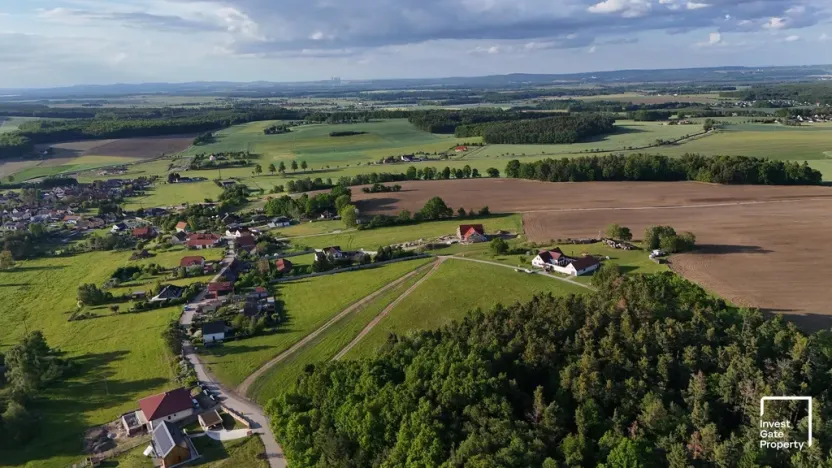 Prodej pozemku pro bydlení, Lipí, 803 m2