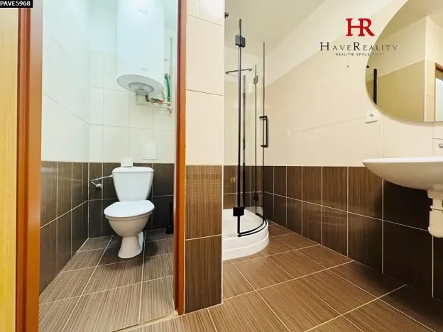 Pronájem bytu 2+kk, Benešov, Malé náměstí, 40 m2
