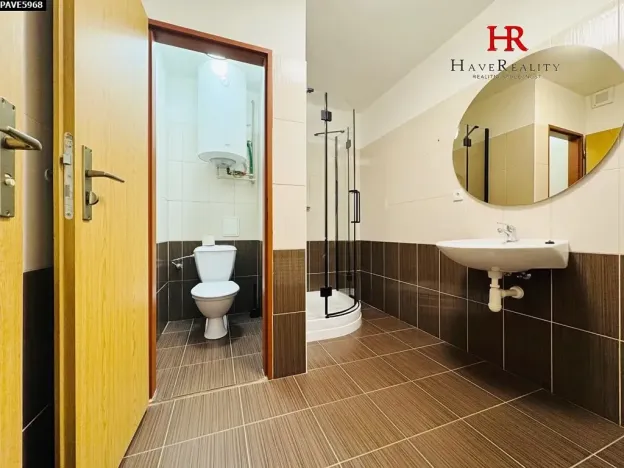 Pronájem bytu 2+kk, Benešov, Malé náměstí, 40 m2