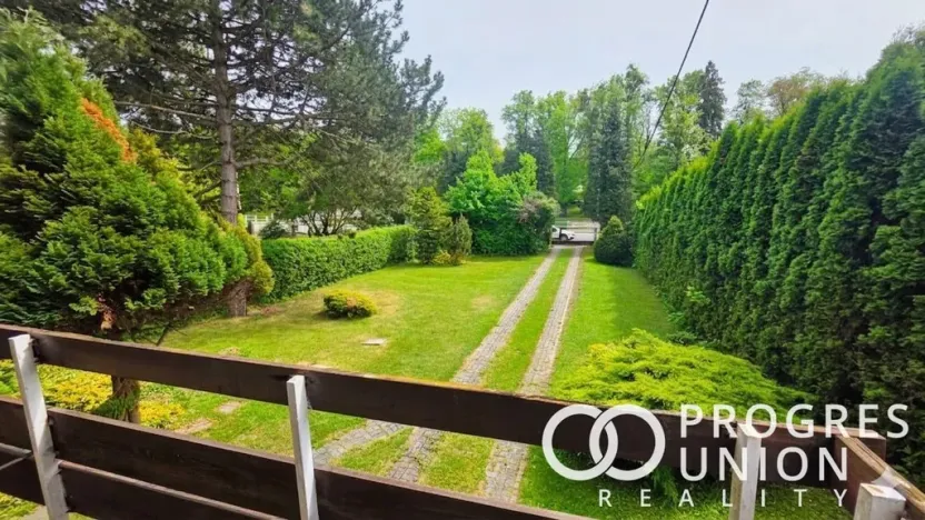 Prodej rodinného domu, Rožnov pod Radhoštěm, 200 m2