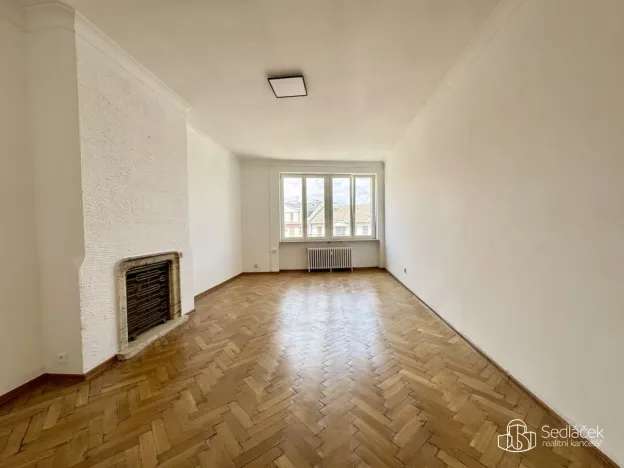 Pronájem bytu 1+1, 53 m2