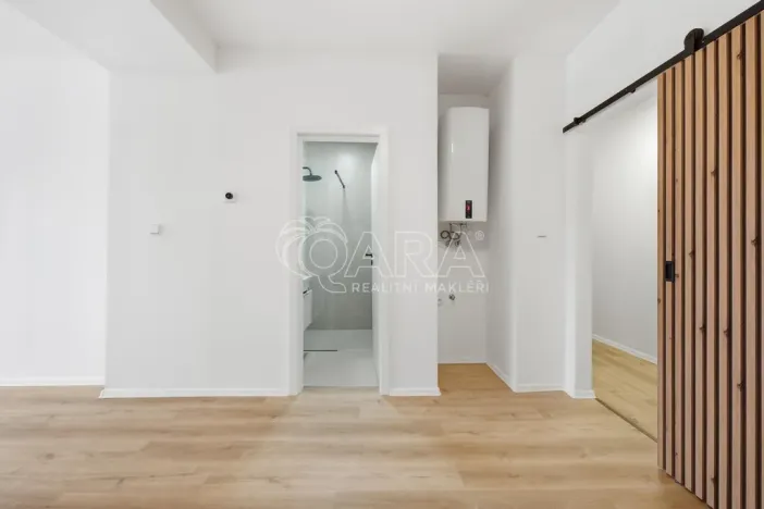 Pronájem bytu 2+kk, Praha - Vysočany, Kolbenova, 60 m2