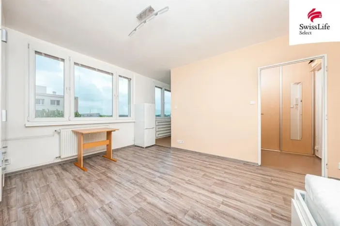 Prodej bytu 1+kk, Pardubice, Sluneční, 26 m2
