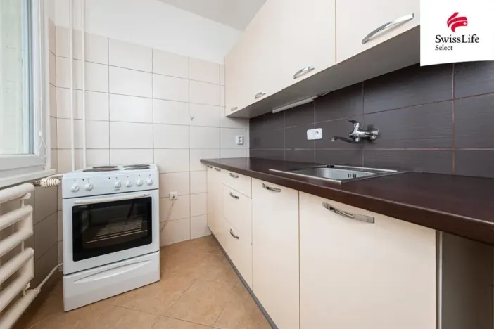 Prodej bytu 1+kk, Pardubice, Sluneční, 26 m2