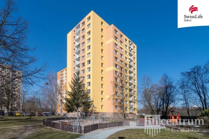 Pronájem bytu 2+kk, Pardubice, nábřeží Závodu míru, 42 m2