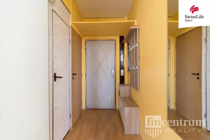 Pronájem bytu 2+kk, Pardubice, nábřeží Závodu míru, 42 m2