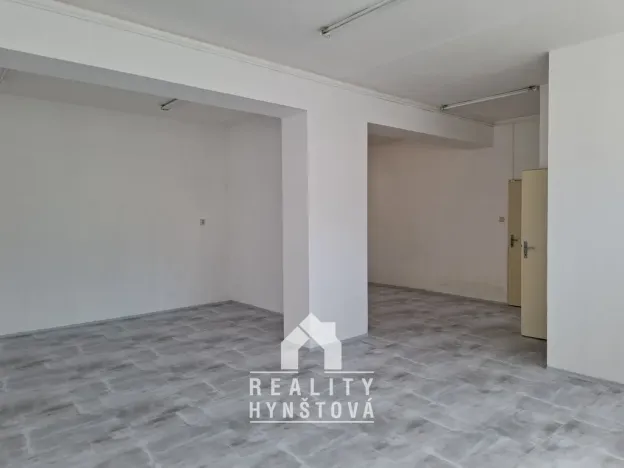 Pronájem obchodního prostoru, Blansko, Bezručova, 136 m2
