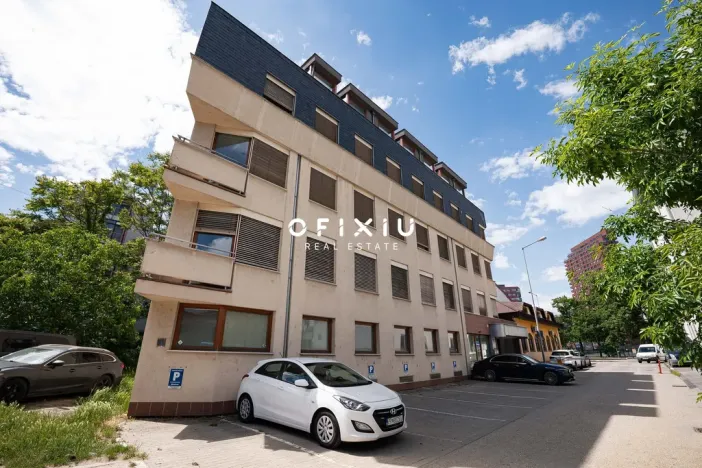 Pronájem kanceláře, Bratislava-Nové Mesto, Slovensko, Kukuričná, 181 m2