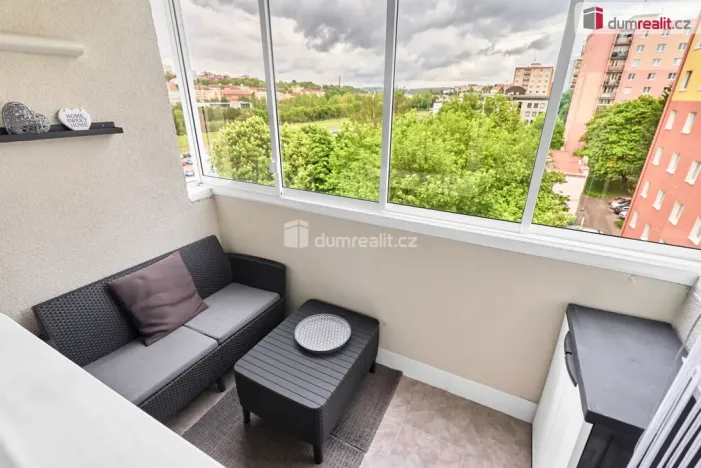 Prodej bytu 2+kk, Karlovy Vary, Charkovská, 48 m2