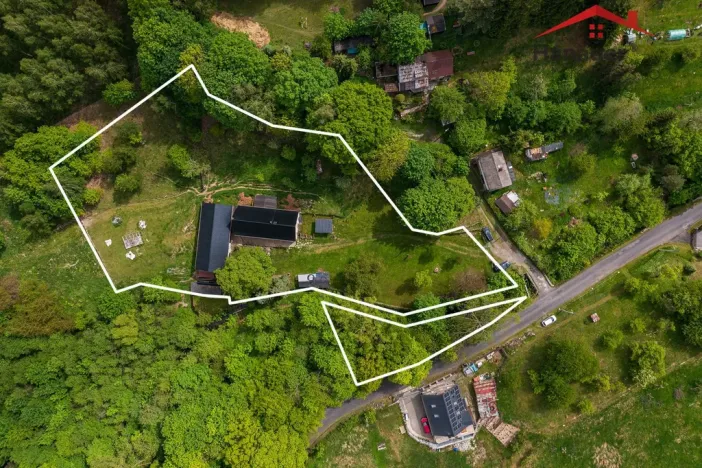 Prodej rodinného domu, Libouchec - Čermná, 176 m2