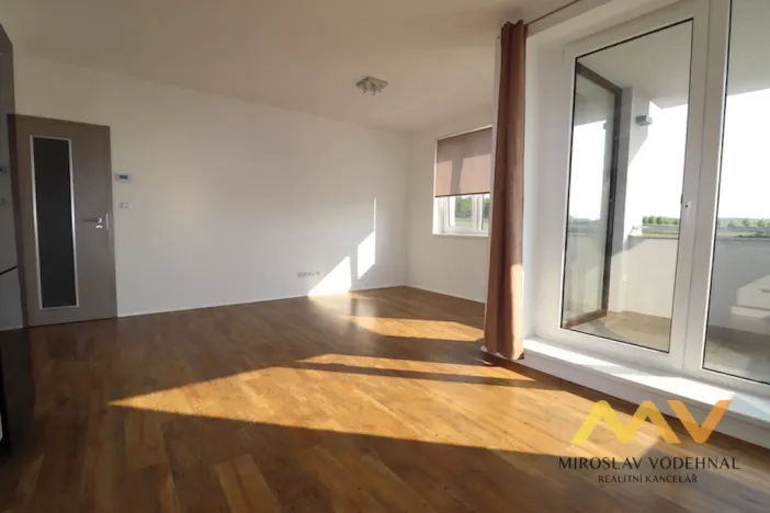 Pronájem bytu 2+kk, Hradec Králové - Třebeš, Pod Svahem, 62 m2