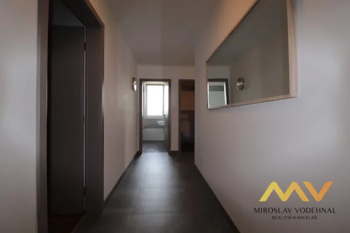 Pronájem bytu 2+kk, Hradec Králové - Třebeš, Pod Svahem, 62 m2
