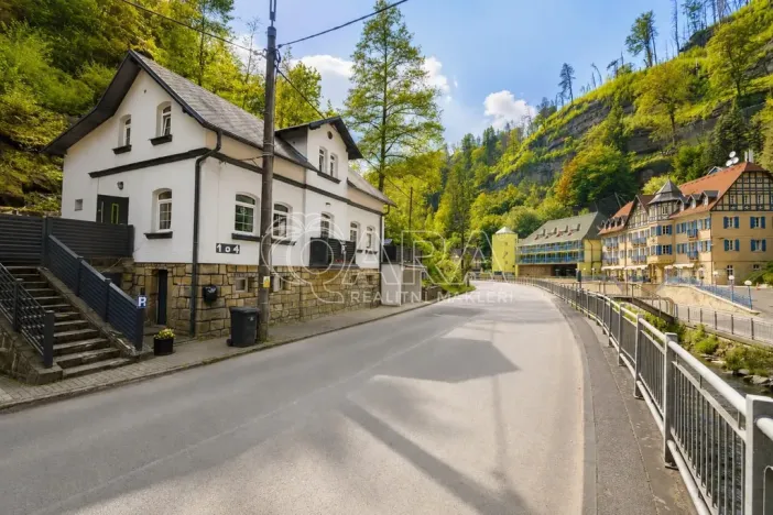 Prodej rodinného domu, Hřensko, 200 m2
