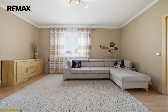 Prodej bytu 3+1, Chodov, Obránců míru, 52 m2
