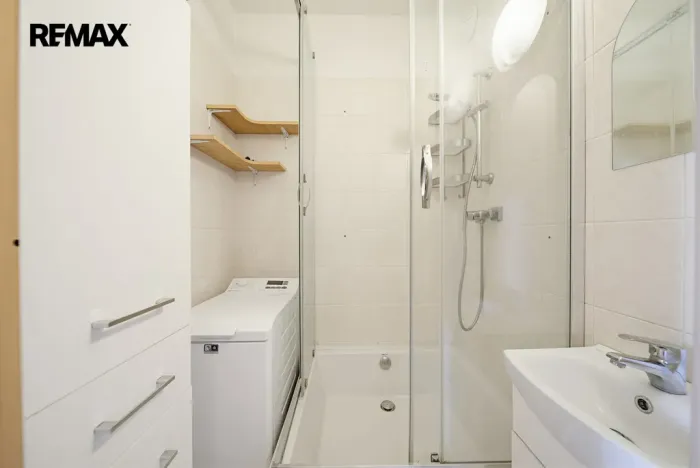 Prodej bytu 3+1, Chodov, Obránců míru, 52 m2