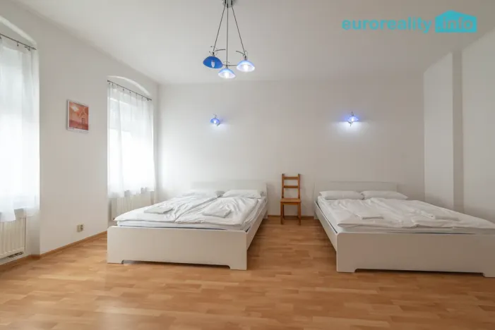 Prodej bytu 2+kk, Karlovy Vary, Moskevská, 47 m2