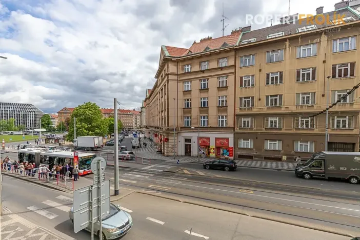 Pronájem bytu 2+1, Praha - Dejvice, Svatovítská, 75 m2