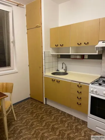 Pronájem bytu 1+1, Chrudim - Chrudim IV, Hradištní, 40 m2