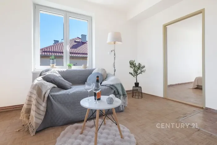 Prodej bytu 2+kk, Petrohrad, 62 m2