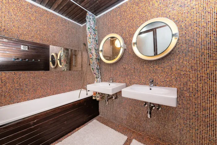Pronájem rodinného domu, Praha - Dejvice, Krohova, 250 m2