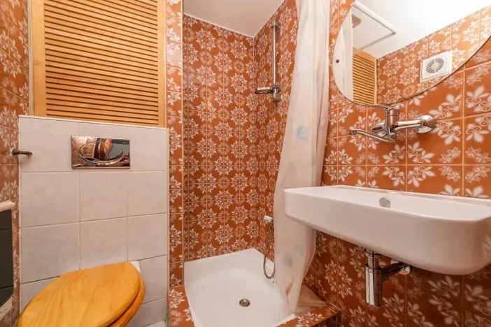Pronájem rodinného domu, Praha - Dejvice, Krohova, 250 m2