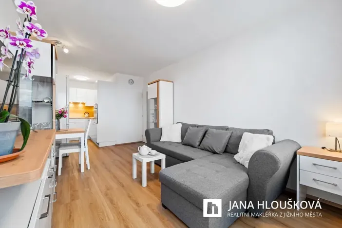 Prodej bytu 2+kk, Praha - Háje, Steinerova, 42 m2