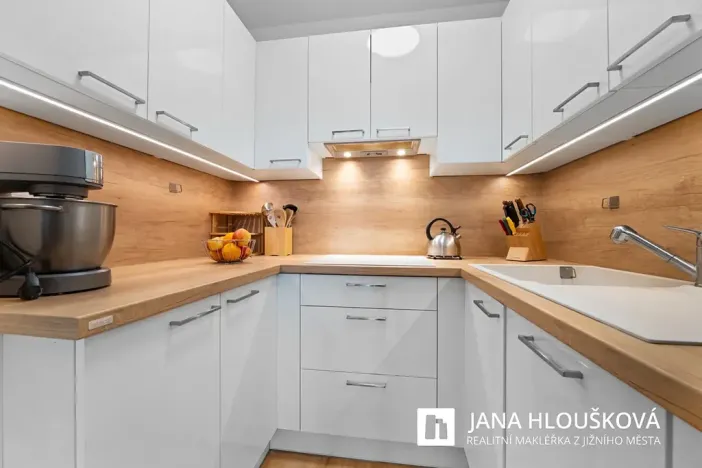 Prodej bytu 2+kk, Praha - Háje, Steinerova, 42 m2