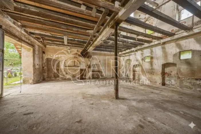 Prodej zemědělského objektu, Frýdlant, Zámecká, 2260 m2