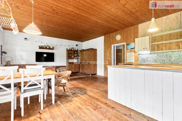 Prodej rodinného domu, Ostrov - Horní Žďár, 217 m2
