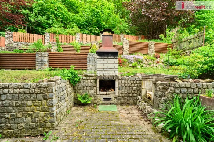 Prodej rodinného domu, Ostrov - Horní Žďár, 217 m2