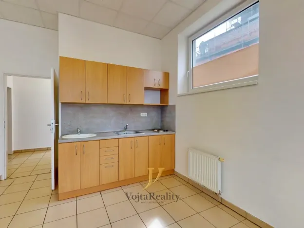 Pronájem obchodního prostoru, Uničov, Šumperská, 450 m2
