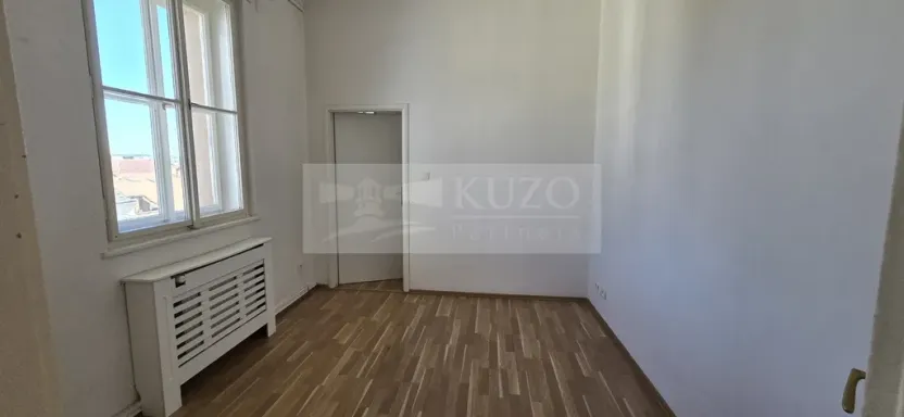 Pronájem bytu 4+1, Praha, Na Březince, 119 m2