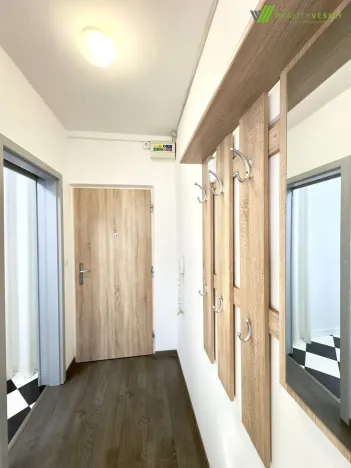 Pronájem bytu 1+1, Hodonín, Velkomoravská, 32 m2
