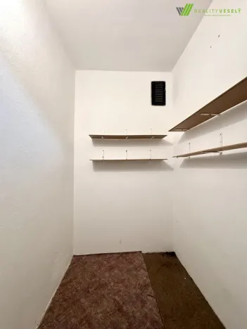 Pronájem bytu 1+1, Hodonín, Velkomoravská, 32 m2