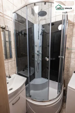Pronájem bytu 2+1, Kynšperk nad Ohří, náměstí SNP, 52 m2