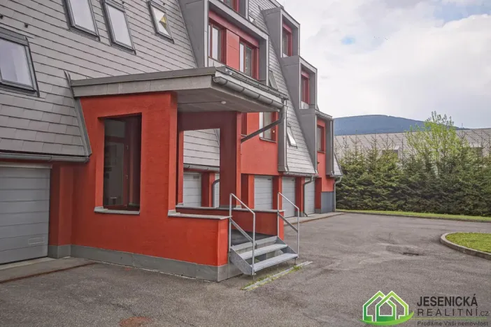Prodej apartmánu, Ostružná - Ramzová, 60 m2