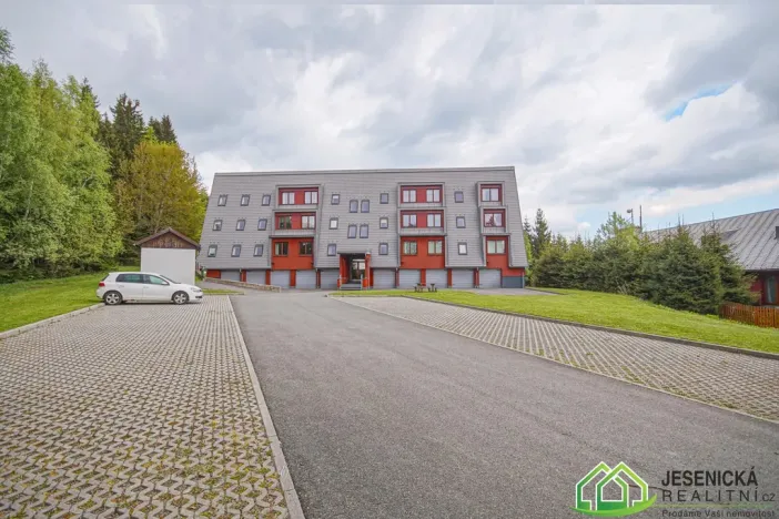 Prodej apartmánu, Ostružná - Ramzová, 60 m2
