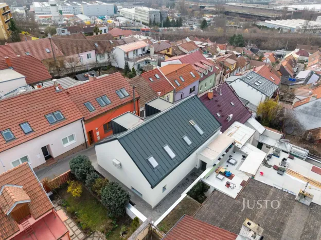 Prodej bytu 2+1, Brno - Lesná, Kosatcová, 80 m2