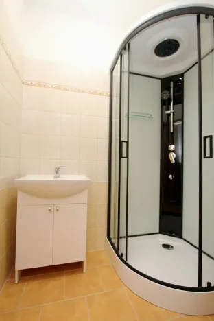 Pronájem bytu 1+kk, Pardubice - Rosice, generála Svobody, 29 m2