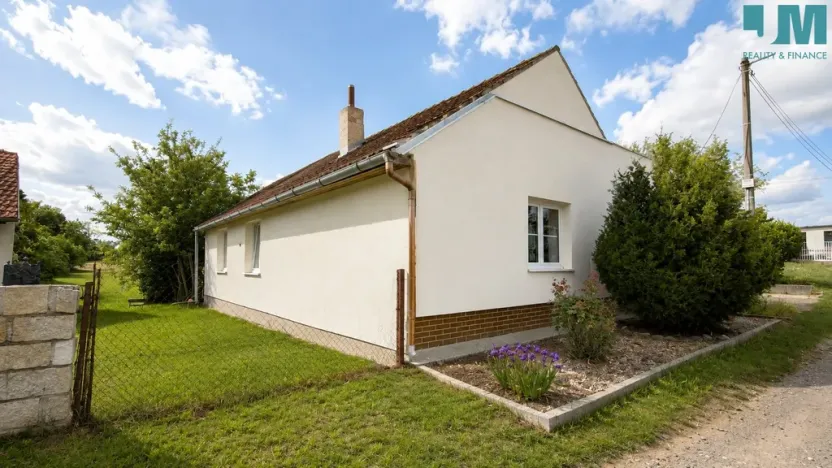 Prodej rodinného domu, Dyjákovice, 98 m2