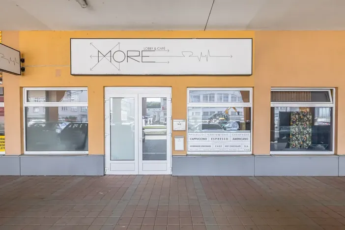 Prodej obchodního prostoru, Praha - Vysočany, Poděbradská, 98 m2