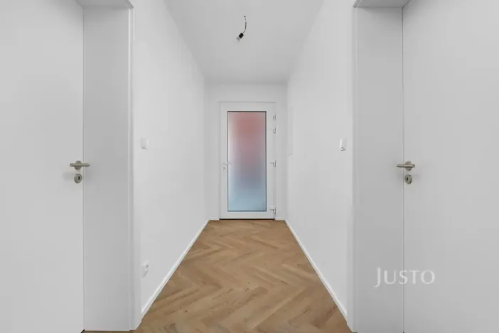 Prodej bytu 2+1, Brno, Kosatcová, 80 m2