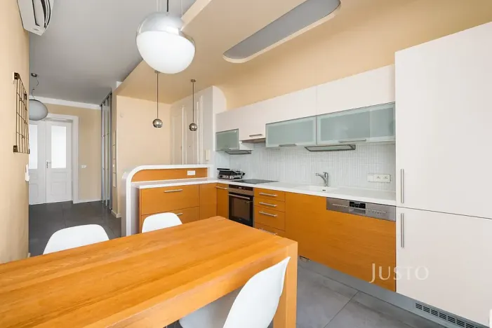 Pronájem bytu 3+1, Brno, Jakubské náměstí, 103 m2
