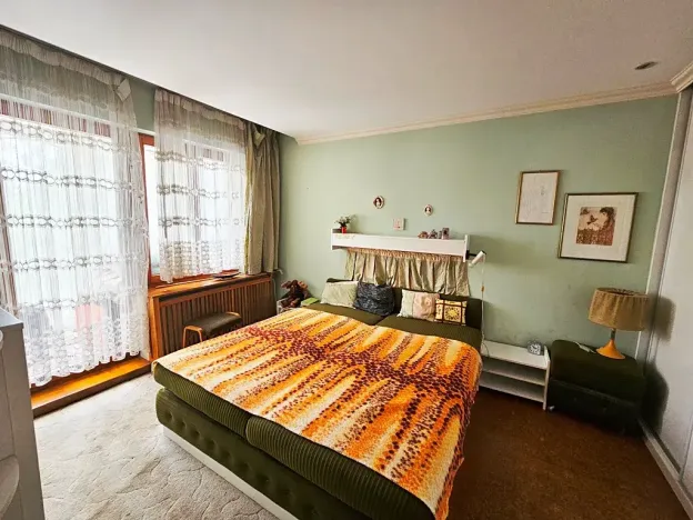 Prodej rodinného domu, Praha - Řepy, Doubravínova, 330 m2