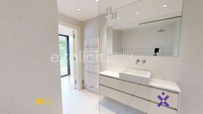 Pronájem bytu 2+kk, Zlín, Tyršovo nábřeží, 51 m2