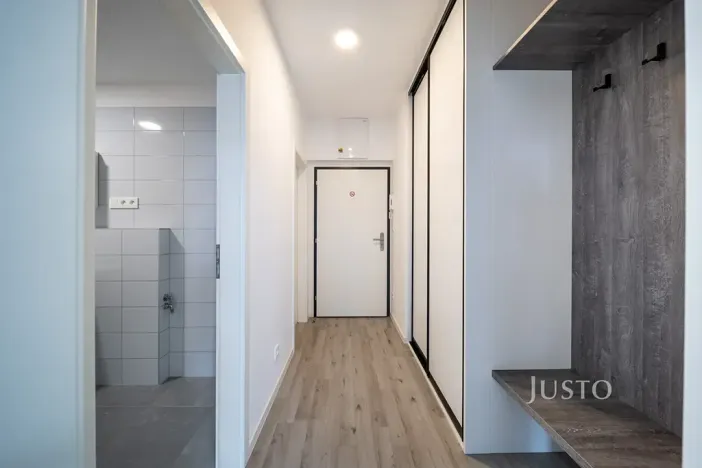 Pronájem bytu 2+kk, České Budějovice, Vrbenská, 50 m2